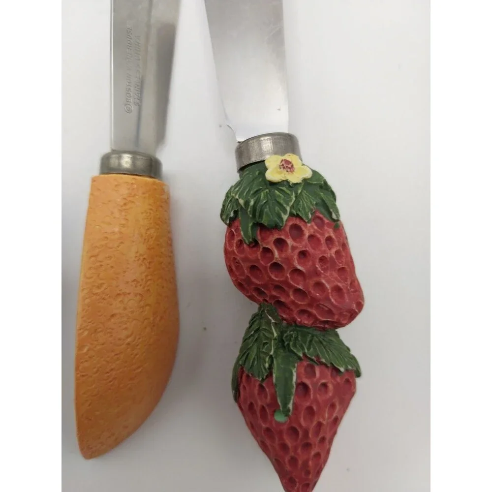Boston Warehouse 4 Fruit Butter Cheese Spreaders Grapes Strawberries Lemon
